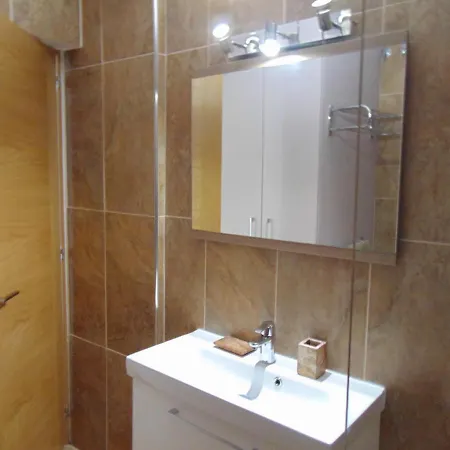 Estrella One Bedroom With Pool *