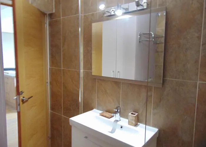 Estrella One Bedroom With Pool *